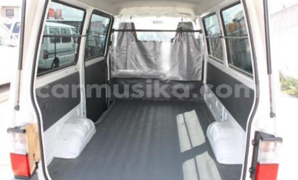 Nunua Ilio tumika Mazda Bongo Nyingine Gari ndani ya Beitbridge nchini Matabeleland Kusini Nunua Ilio tumika Mazda Bongo Nyingine Gari ndani ya Beitbridge nchini Matabeleland Kusini