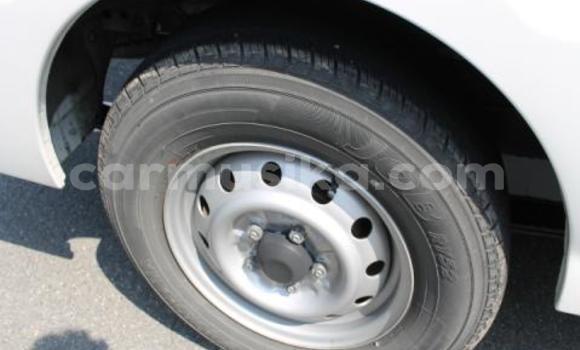 Nunua Ilio tumika Mazda Bongo Nyingine Gari ndani ya Beitbridge nchini Matabeleland Kusini Nunua Ilio tumika Mazda Bongo Nyingine Gari ndani ya Beitbridge nchini Matabeleland Kusini