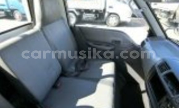 Nunua Ilio tumika Mazda Bongo Nyeupe Gari ndani ya Beitbridge nchini Matabeleland Kusini Nunua Ilio tumika Mazda Bongo Nyeupe Gari ndani ya Beitbridge nchini Matabeleland Kusini