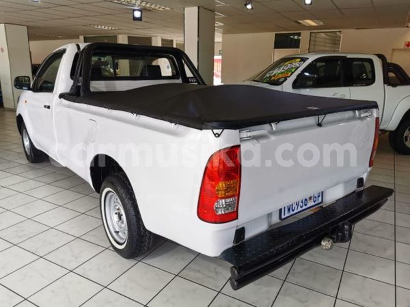 Big with watermark toyota hilux matabeleland south beitbridge 24454