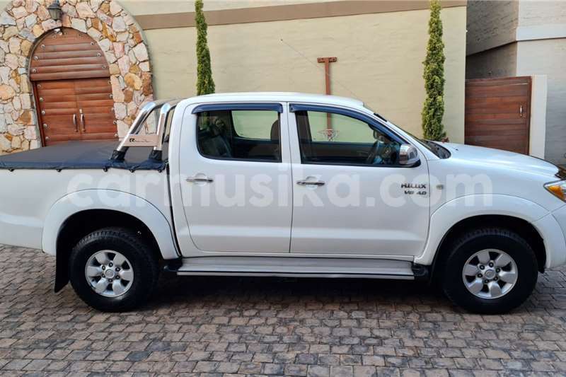 Big with watermark toyota hilux matabeleland south beitbridge 24456