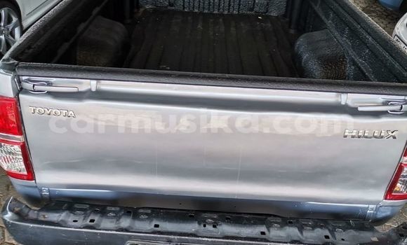 Nunua Ilio tumika Toyota Hilux Fedha Gari ndani ya Beitbridge nchini Matabeleland Kusini Nunua Ilio tumika Toyota Hilux Fedha Gari ndani ya Beitbridge nchini Matabeleland Kusini