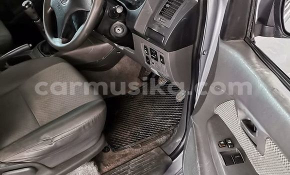 Nunua Ilio tumika Toyota Hilux Fedha Gari ndani ya Beitbridge nchini Matabeleland Kusini Nunua Ilio tumika Toyota Hilux Fedha Gari ndani ya Beitbridge nchini Matabeleland Kusini