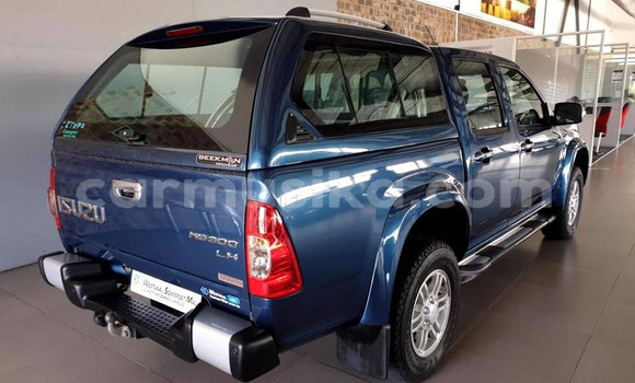 Buy Used Isuzu KB Blue Car in Beitbridge in Matabeleland South Buy Used Isuzu KB Blue Car in Beitbridge in Matabeleland South