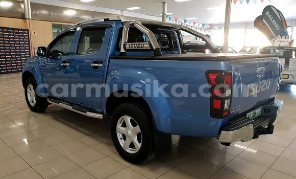 Nunua Ilio tumika Isuzu KB Nyingine Gari ndani ya Beitbridge nchini Matabeleland Kusini Nunua Ilio tumika Isuzu KB Nyingine Gari ndani ya Beitbridge nchini Matabeleland Kusini