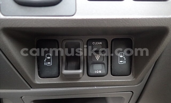 Acheter Occasion Voiture Toyota Sienta Vert à Beitbridge, Matabeleland South Acheter Occasion Voiture Toyota Sienta Vert à Beitbridge, Matabeleland South