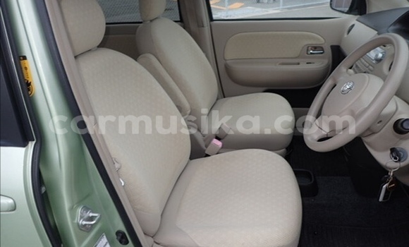 Acheter Occasion Voiture Toyota Sienta Vert à Beitbridge, Matabeleland South Acheter Occasion Voiture Toyota Sienta Vert à Beitbridge, Matabeleland South