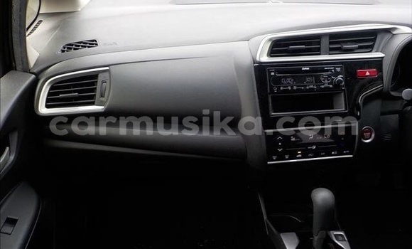 Nunua Ilio tumika Honda Fit Nyeusi Gari ndani ya Beitbridge nchini Matabeleland Kusini Nunua Ilio tumika Honda Fit Nyeusi Gari ndani ya Beitbridge nchini Matabeleland Kusini