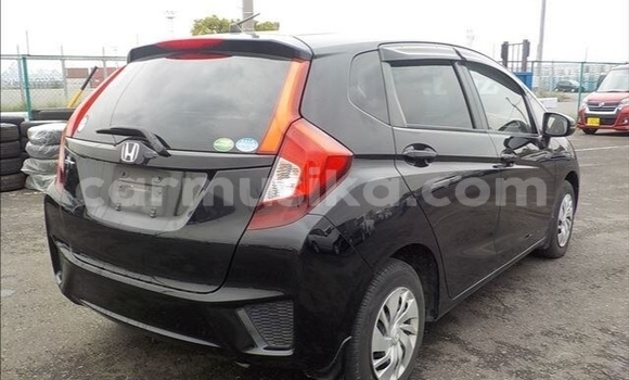 Nunua Ilio tumika Honda Fit Nyeusi Gari ndani ya Beitbridge nchini Matabeleland Kusini Nunua Ilio tumika Honda Fit Nyeusi Gari ndani ya Beitbridge nchini Matabeleland Kusini