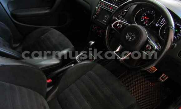 Acheter Occasion Voiture Volkswagen Polo GTI Rouge à Beitbridge, Matabeleland South Acheter Occasion Voiture Volkswagen Polo GTI Rouge à Beitbridge, Matabeleland South