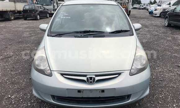 Buy Used Honda Fit Silver Car in Beitbridge in Matabeleland South Buy Used Honda Fit Silver Car in Beitbridge in Matabeleland South
