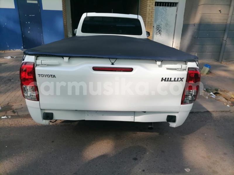 Big with watermark toyota hilux matabeleland south beitbridge 24472