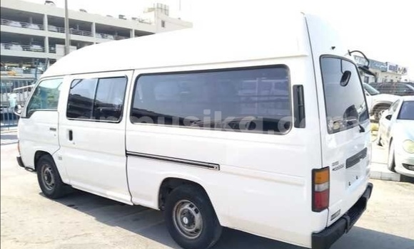 Acheter Occasion Voiture Nissan Caravan Blanc à Beitbridge, Matabeleland South Acheter Occasion Voiture Nissan Caravan Blanc à Beitbridge, Matabeleland South