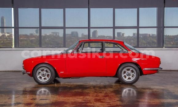 Acheter Occasion Voiture Alfa Romeo GTV Rouge à Borrowdale, Harare Acheter Occasion Voiture Alfa Romeo GTV Rouge à Borrowdale, Harare