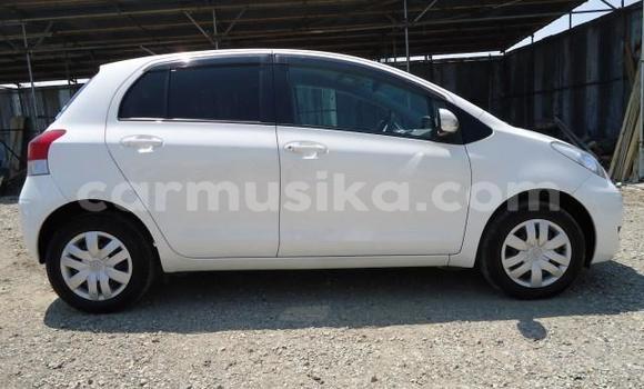 Tenga Tsaru Toyota Vitz Chena Mota in Beitbridge in Matabeleland South Tenga Tsaru Toyota Vitz Chena Mota in Beitbridge in Matabeleland South