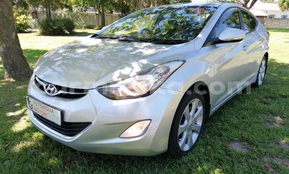 Nunua Ilio tumika Hyundai Lantra Fedha Gari ndani ya Beitbridge nchini Matabeleland Kusini