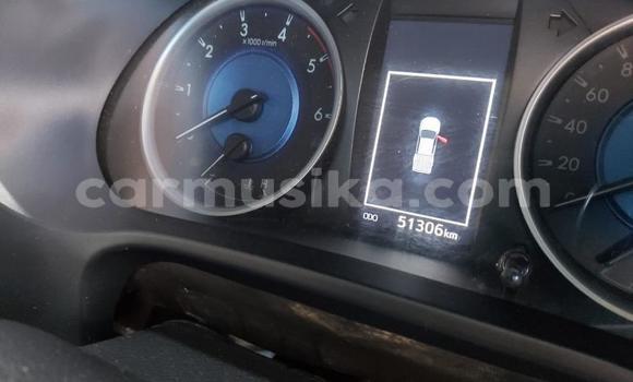 Acheter Occasion Voiture Toyota Hilux Gris à Beitbridge, Matabeleland South Acheter Occasion Voiture Toyota Hilux Gris à Beitbridge, Matabeleland South