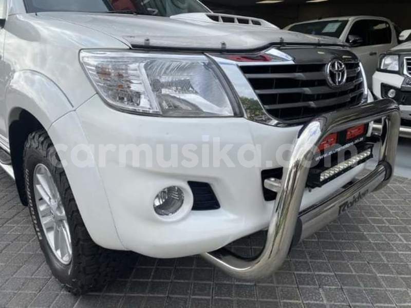 Big with watermark toyota hilux matabeleland south beitbridge 24497