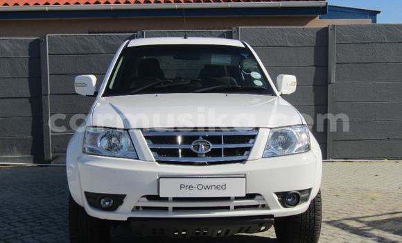 Buy Used TATA Xenon White Car in Beitbridge in Matabeleland South Buy Used TATA Xenon White Car in Beitbridge in Matabeleland South