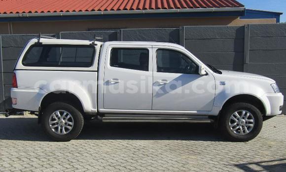 Buy Used TATA Xenon White Car in Beitbridge in Matabeleland South Buy Used TATA Xenon White Car in Beitbridge in Matabeleland South