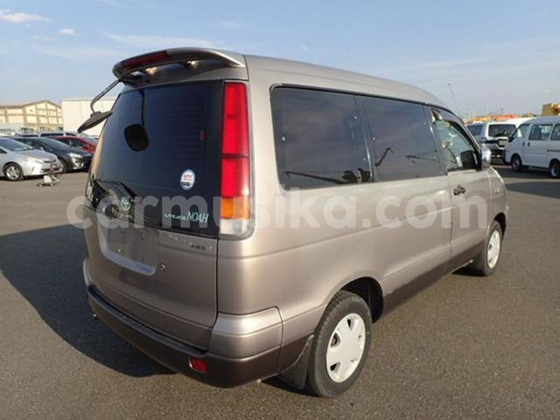 Big with watermark toyota noah matabeleland south beitbridge 24511