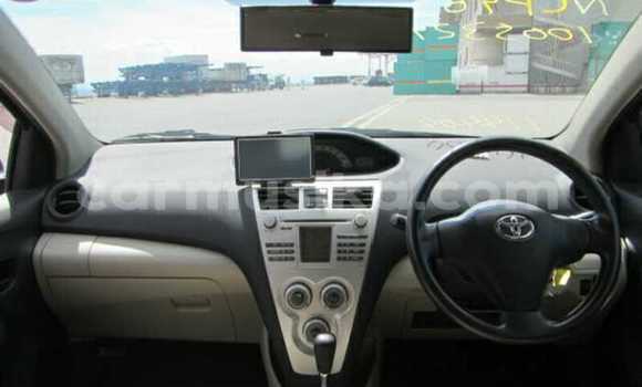 Nunua Ilio tumika Toyota Belta Nyeusi Gari ndani ya Beitbridge nchini Matabeleland Kusini Nunua Ilio tumika Toyota Belta Nyeusi Gari ndani ya Beitbridge nchini Matabeleland Kusini