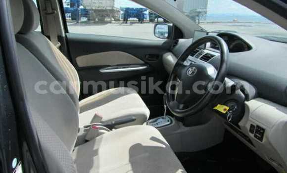 Nunua Ilio tumika Toyota Belta Nyeusi Gari ndani ya Beitbridge nchini Matabeleland Kusini Nunua Ilio tumika Toyota Belta Nyeusi Gari ndani ya Beitbridge nchini Matabeleland Kusini