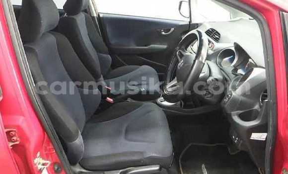 Acheter Occasion Voiture Honda Fit Rouge à Beitbridge, Matabeleland South Acheter Occasion Voiture Honda Fit Rouge à Beitbridge, Matabeleland South