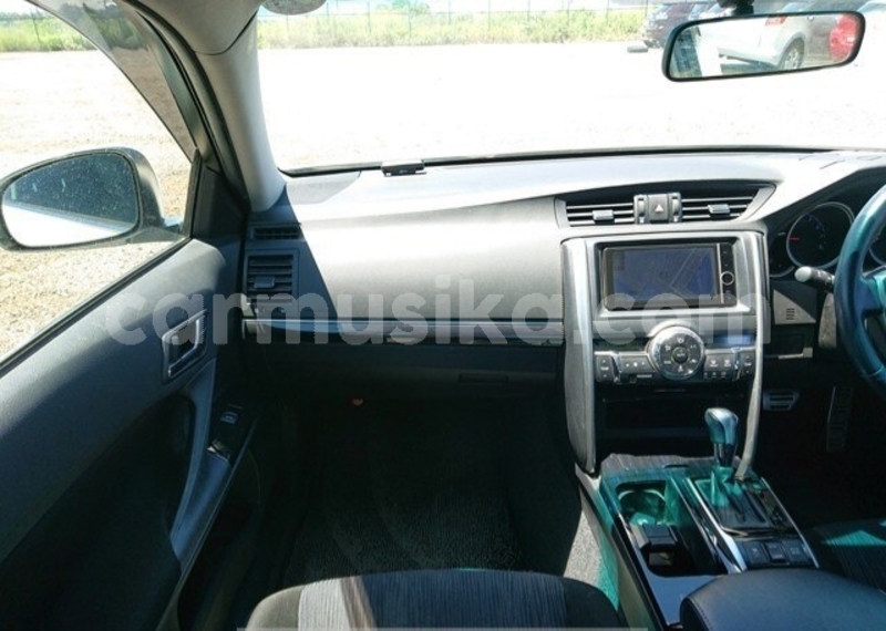 Big with watermark toyota mark x matabeleland south beitbridge 24515