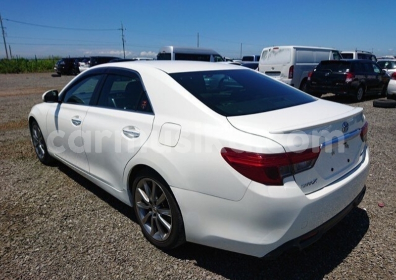 Big with watermark toyota mark x matabeleland south beitbridge 24515