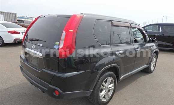 Nunua Ilio tumika Nissan X–Trail Nyeusi Gari ndani ya Beitbridge nchini Matabeleland Kusini Nunua Ilio tumika Nissan X–Trail Nyeusi Gari ndani ya Beitbridge nchini Matabeleland Kusini