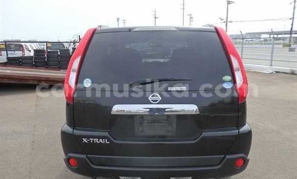 Nunua Ilio tumika Nissan X–Trail Nyeusi Gari ndani ya Beitbridge nchini Matabeleland Kusini Nunua Ilio tumika Nissan X–Trail Nyeusi Gari ndani ya Beitbridge nchini Matabeleland Kusini