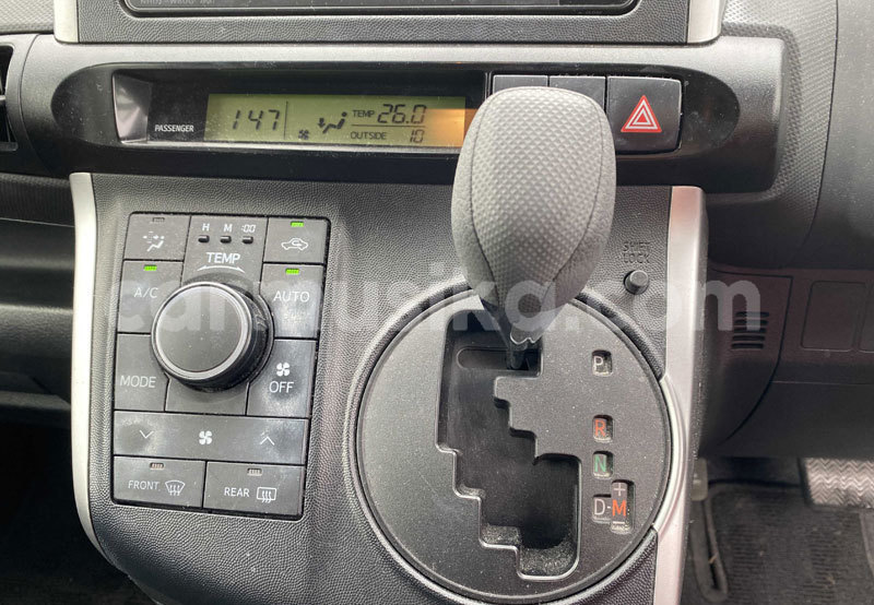 Big with watermark toyota wish matabeleland south beitbridge 24519