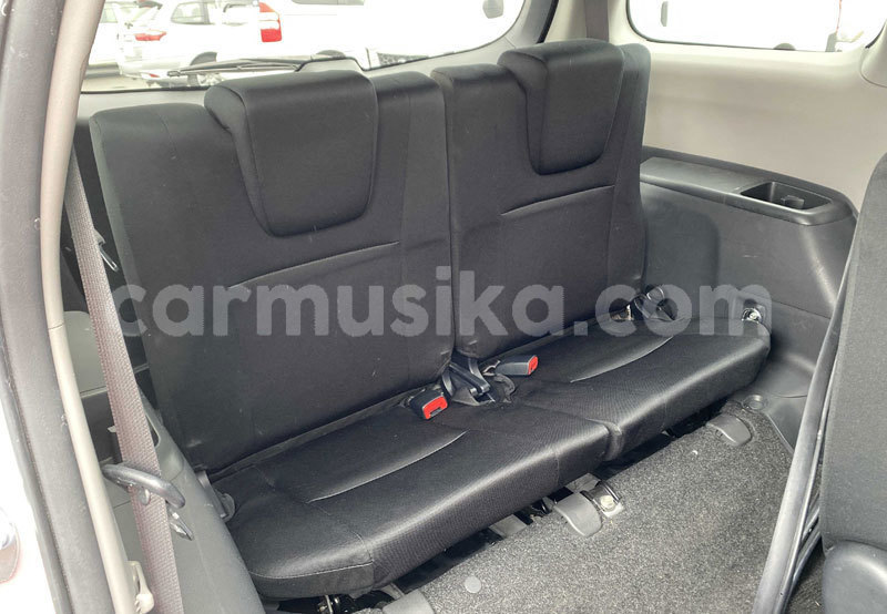 Big with watermark toyota wish matabeleland south beitbridge 24519