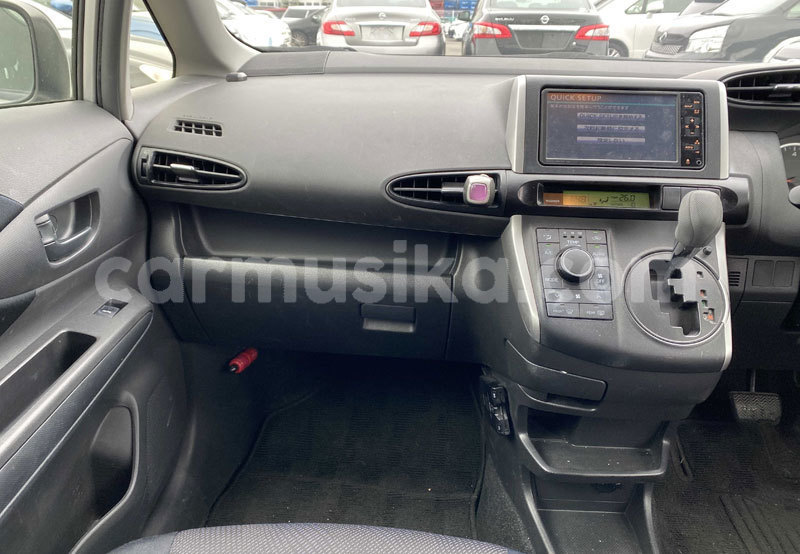 Big with watermark toyota wish matabeleland south beitbridge 24519