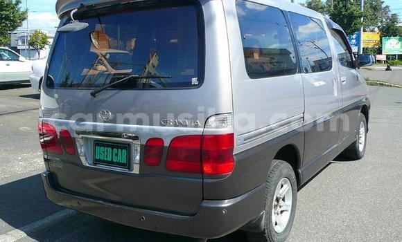 Buy Used Toyota Granvia Other Car in Beitbridge in Matabeleland South Buy Used Toyota Granvia Other Car in Beitbridge in Matabeleland South