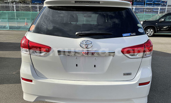 Acheter Occasion Voiture Toyota Wish Blanc à Beitbridge, Matabeleland South