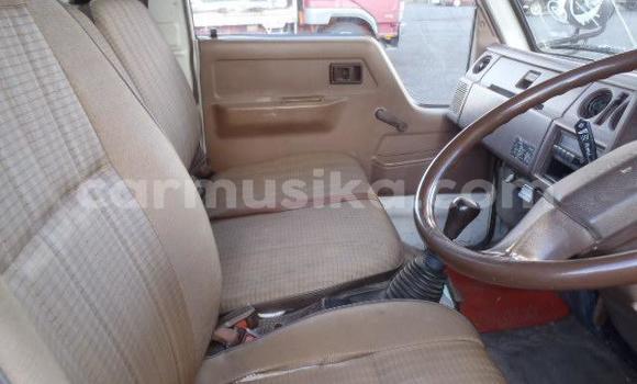 Buy Used Toyota Dyna White Truck in Beitbridge in Matabeleland South Buy Used Toyota Dyna White Truck in Beitbridge in Matabeleland South