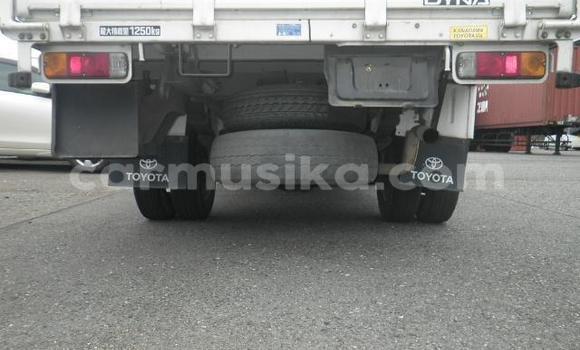 Tenga Tsaru Toyota LITEACE Zvimwe Rori in Beitbridge in Matabeleland South Tenga Tsaru Toyota LITEACE Zvimwe Rori in Beitbridge in Matabeleland South