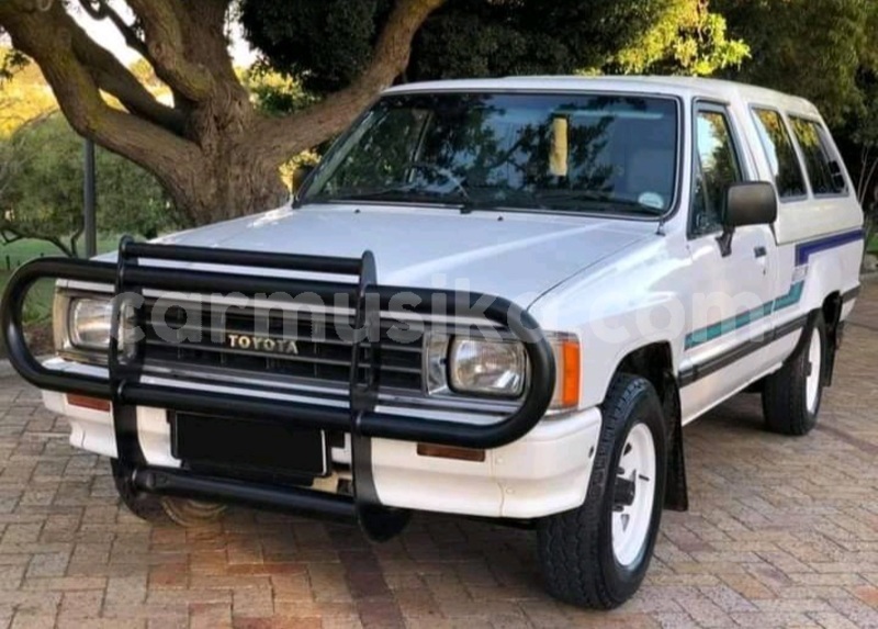 Big with watermark toyota hilux matabeleland south beitbridge 24537