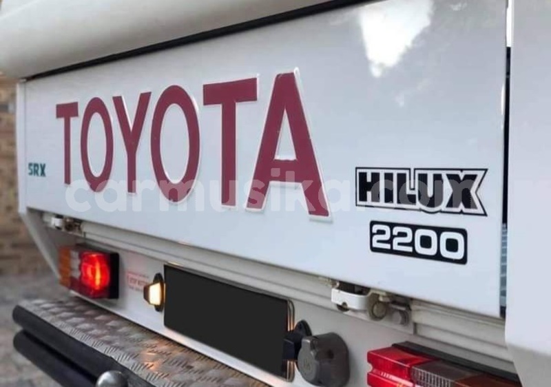 Big with watermark toyota hilux matabeleland south beitbridge 24537