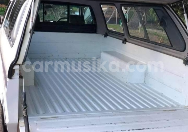 Big with watermark toyota hilux matabeleland south beitbridge 24537