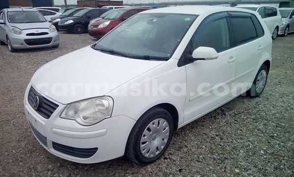 Buy Used Volkswagen Polo White Car in Beitbridge in Matabeleland South Buy Used Volkswagen Polo White Car in Beitbridge in Matabeleland South