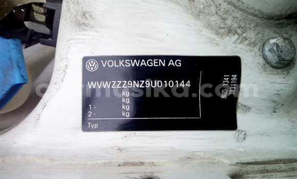 Buy Used Volkswagen Polo White Car in Beitbridge in Matabeleland South Buy Used Volkswagen Polo White Car in Beitbridge in Matabeleland South