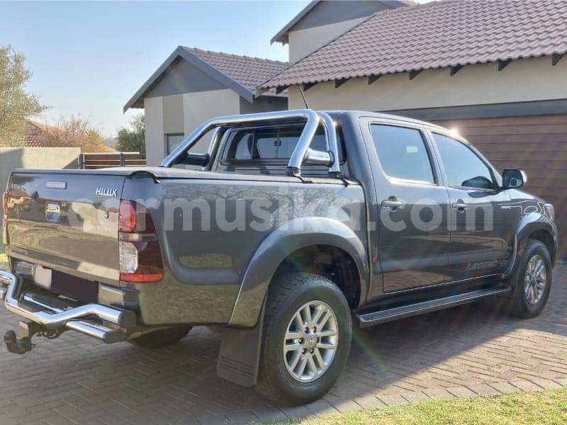 Big with watermark toyota hilux matabeleland south beitbridge 24549