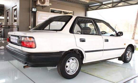 Tenga Tsaru Toyota Corolla Chena Mota in Beitbridge in Matabeleland South Tenga Tsaru Toyota Corolla Chena Mota in Beitbridge in Matabeleland South