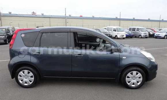 Buy Used Nissan Note Black Car in Beitbridge in Matabeleland South Buy Used Nissan Note Black Car in Beitbridge in Matabeleland South
