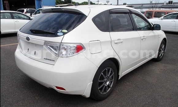 Nunua Ilio tumika Subaru Impreza Nyeupe Gari ndani ya Beitbridge nchini Matabeleland Kusini Nunua Ilio tumika Subaru Impreza Nyeupe Gari ndani ya Beitbridge nchini Matabeleland Kusini