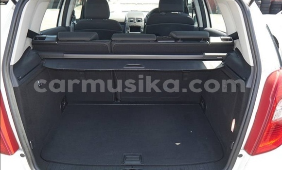 Acheter Occasion Voiture Mercedes‒Benz A–Class Blanc à Beitbridge, Matabeleland South Acheter Occasion Voiture Mercedes‒Benz A–Class Blanc à Beitbridge, Matabeleland South