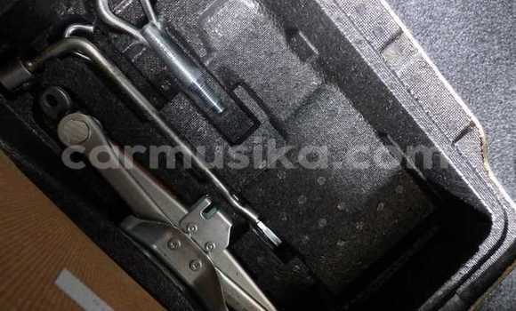 Buy Used Nissan Cube Red Car in Beitbridge in Matabeleland South Buy Used Nissan Cube Red Car in Beitbridge in Matabeleland South